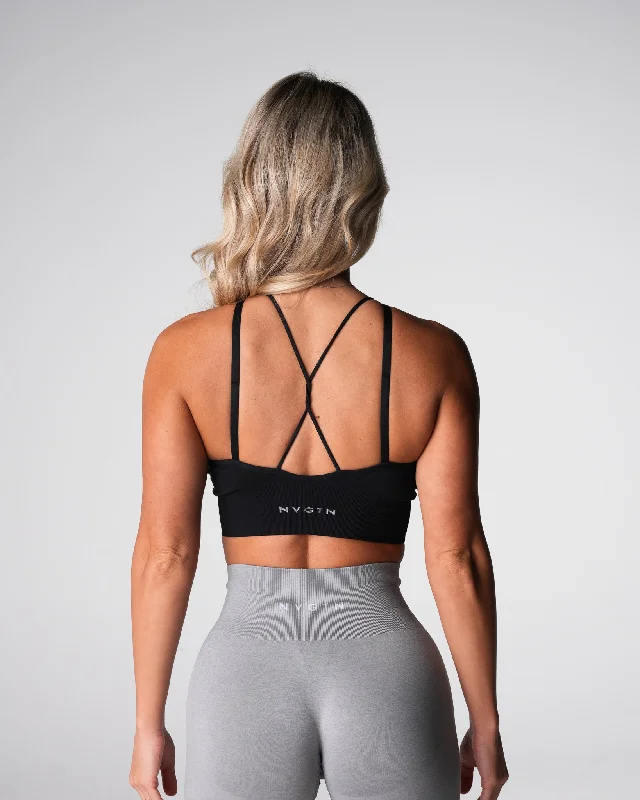 Sportswear tops for matte-Black Strive Seamless Bra