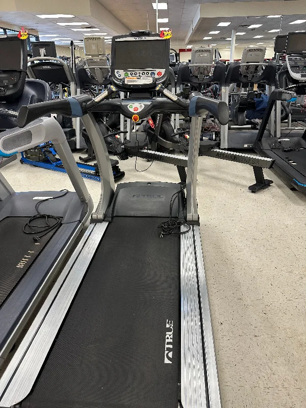 treadmill running for starters-True CS900 Treadmill w/ Touchscreen Console